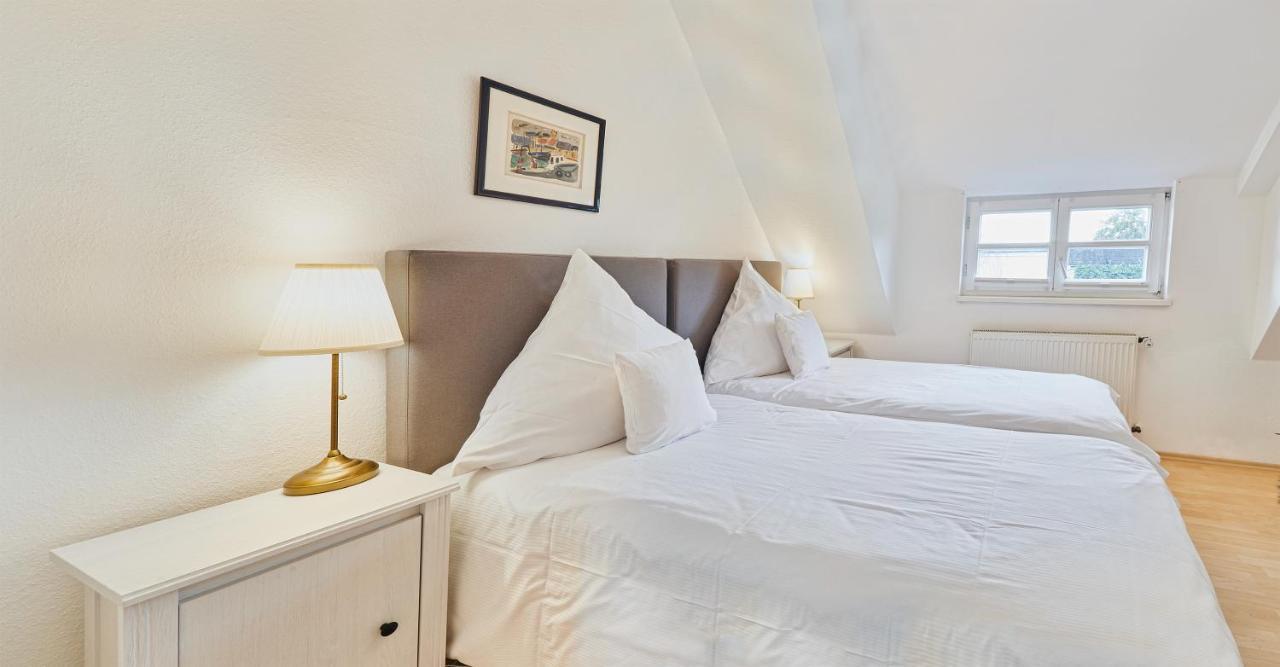 Gutshotel Baron Knyphausen Eltville am Rhein Luaran gambar