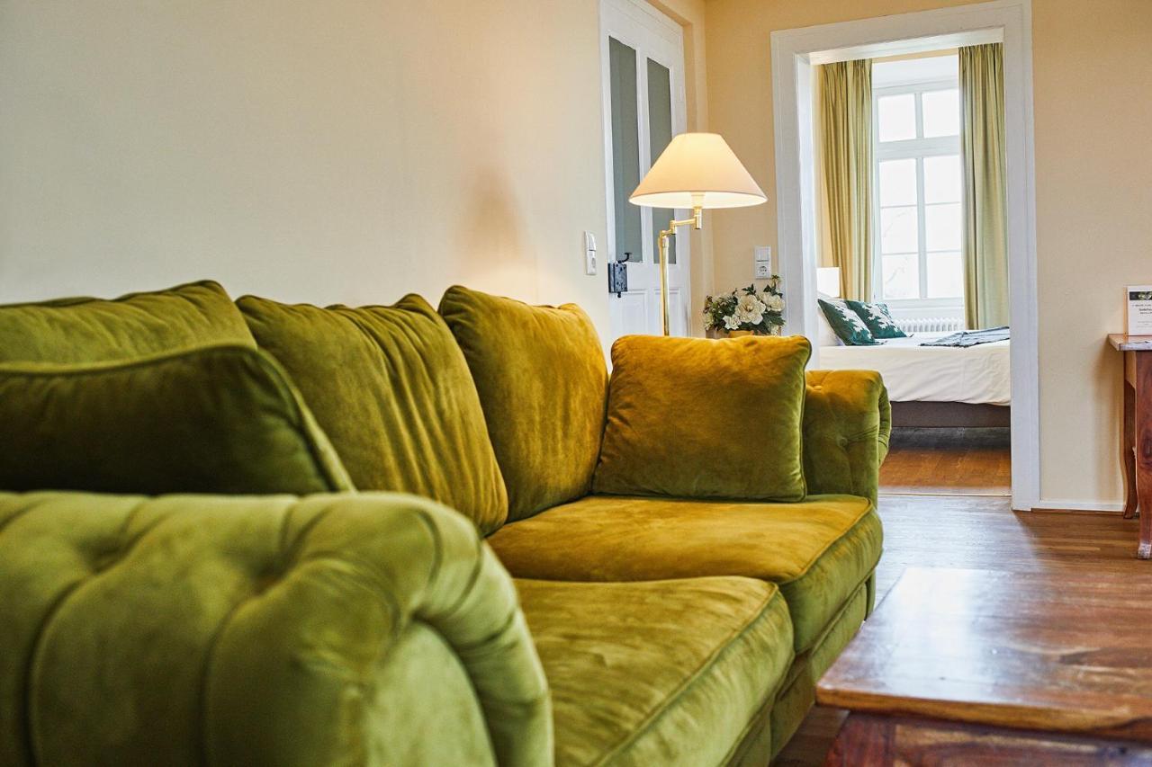 Gutshotel Baron Knyphausen Eltville am Rhein Luaran gambar